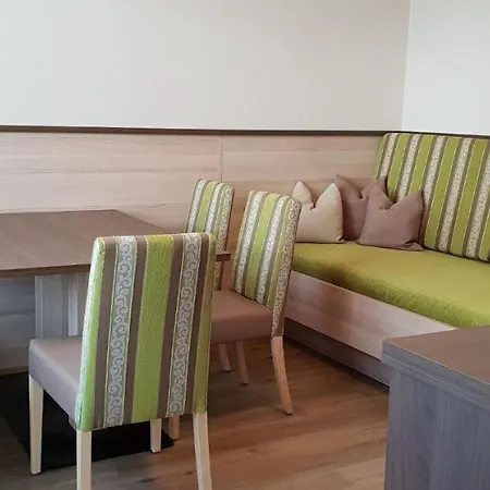 Haus Fridolin Апартаменты *